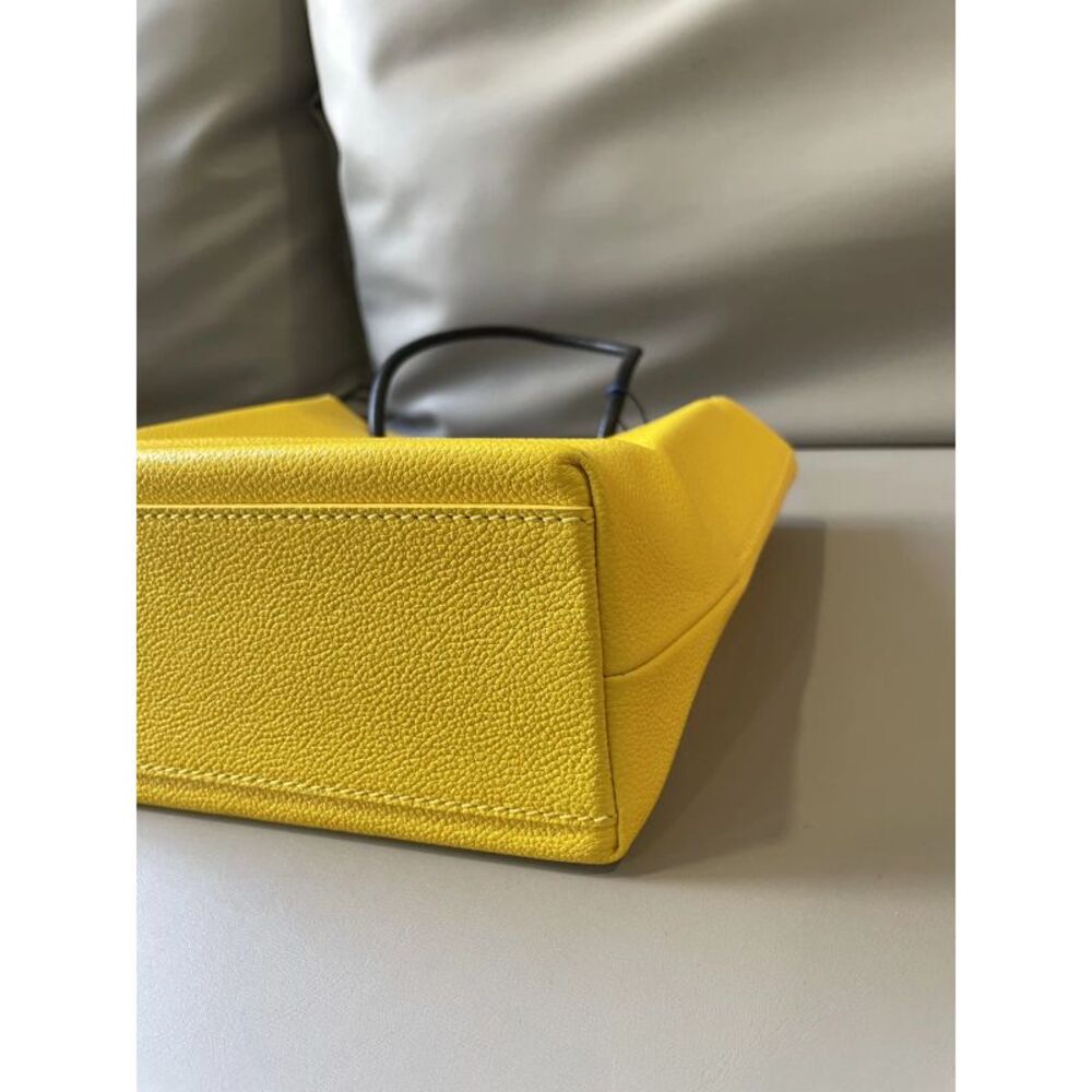 Balenciaga Women Pre-Loved Bag Very Good Condition - Picture 6 of 8